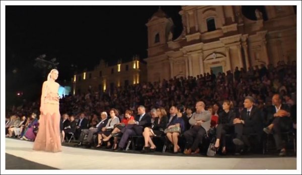CORINA VLADESCU invitata la Festivalul `Made in Medi` Catania, Italia realizat in colaborare cu UNESCO 